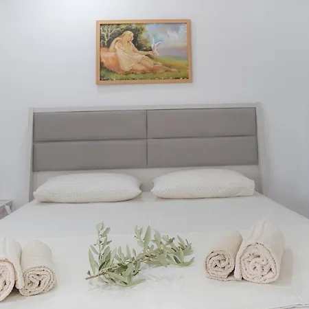 Sea Gulf Studio 2 Apartment Sarande